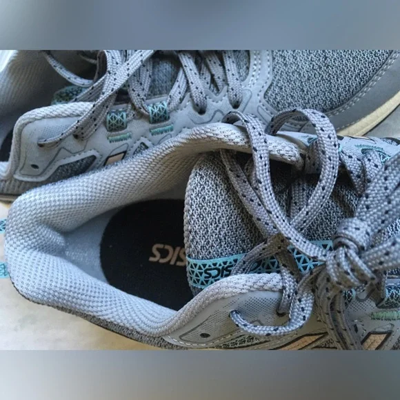 Brand New ASICS Sneakers - Picture 9 of 10